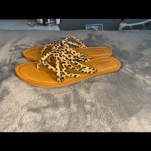 American eagle spotted sandals
